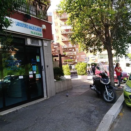 Bonbon Alojamento de Acomodação e Pequeno-almoço Roma